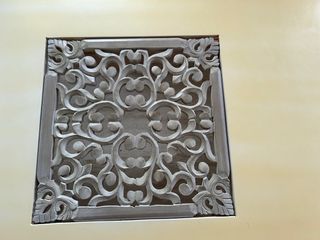 Mesa isabelina de comedor con 4 sillas