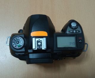 Cámara NIKON D70 modificada para Infrarrojos 720NM