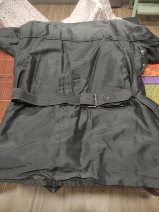 Cazadora Belstaff tourmaster talla 48
Tres cuartos