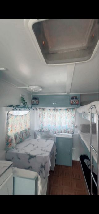 Caravana Hergo Alce restaurada