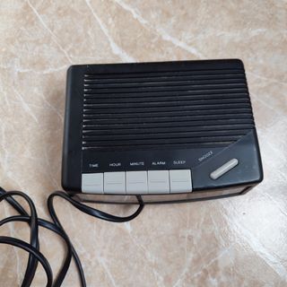 Radio despertador Supertech AM/FM