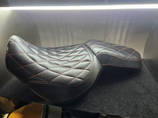 Tapizado de asiento de moto