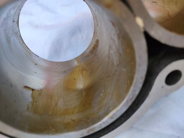 Cilindros  (NUEVOS) 1EA00- Yamaha FZ750 1986-1990