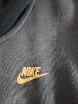 chaqueta nike tech