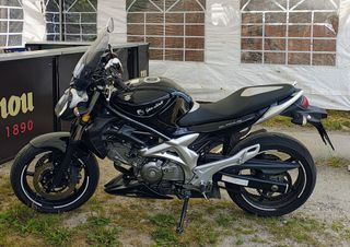 Suzuki Gladius 650