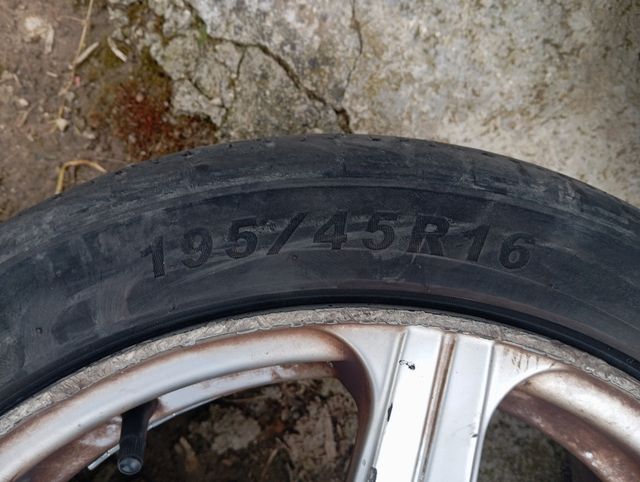 Volkswagen Golf 2001