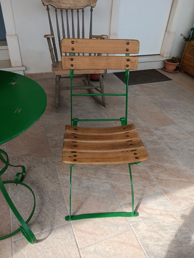 Set Giardino Vintage: Tavolino e 2 Sedie