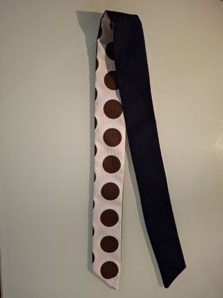 Bandana de lunares y reverso en azul,