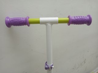 Patinete Niños Toy Story 5-10 Años y Casco Blaze