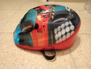 Patinete Niños Toy Story 5-10 Años y Casco Blaze