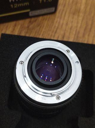 Objetivo SLR Magic HyperPrime 12mm T1.6