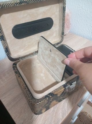 Caja joyero piel serpiente