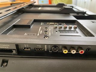 TV Toshiba 32" 