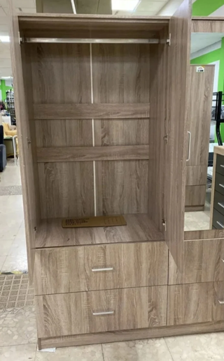 SUPER OFERTA ARMARIO 4 PUERTAS CAMBRIA