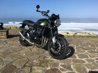 Kawasaki Z900RS - Moto Retro-Sport café racer