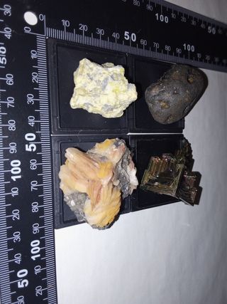 4 Minerali: bismutinite,barite, zolfo,ematite