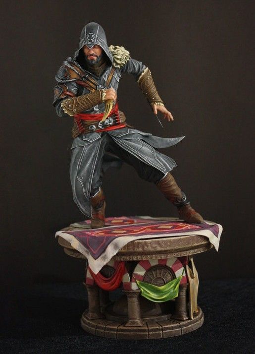 Figura di Altair o Ezio di Assassin's Creed dipinta