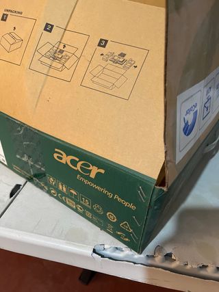 Monitor acer 19’’