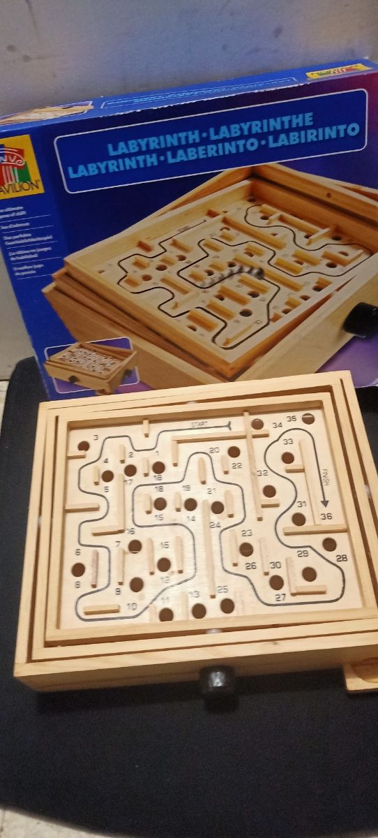 Juego laberinto de madera