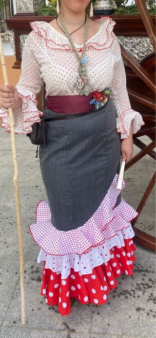 Traje Romeria: Blusa y Falda