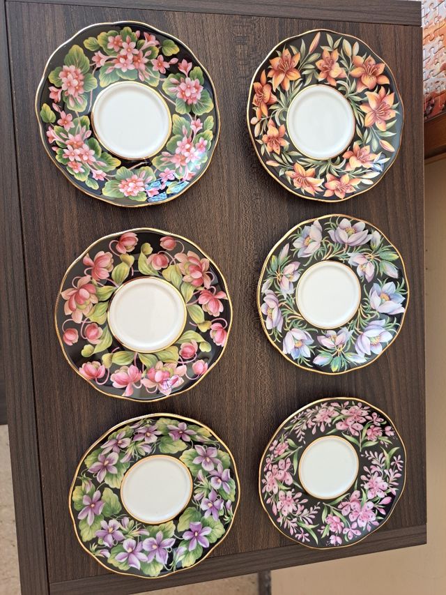 Tazzine royal albert 