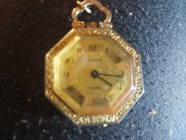 Reloj de bolsillo antiguo.