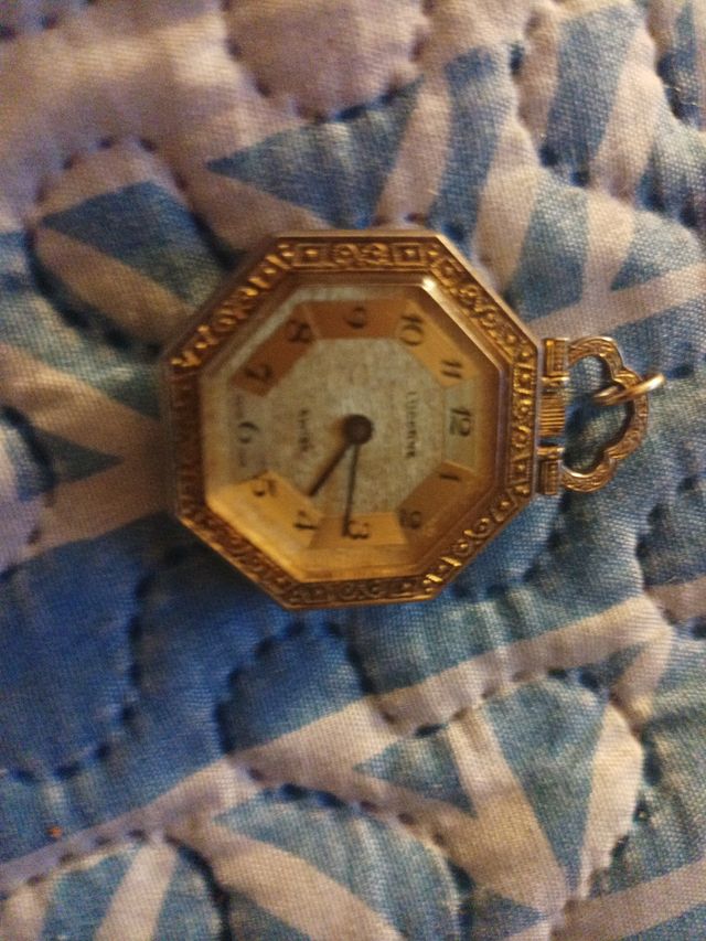 Reloj de bolsillo antiguo.