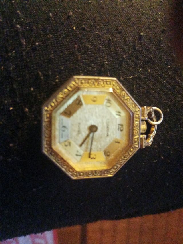 Reloj de bolsillo antiguo.