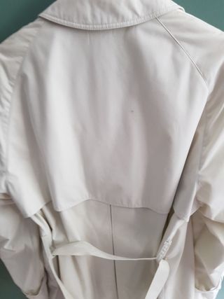 Gabardina blanco roto