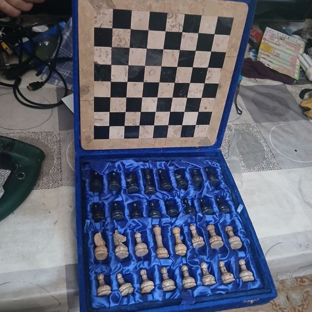Xadrez em mármore ônix