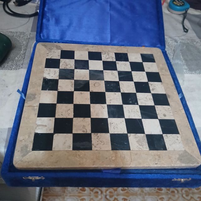 Xadrez em mármore ônix
