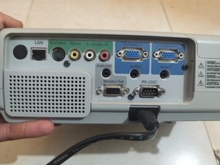 Proyector Epson EMP 83H