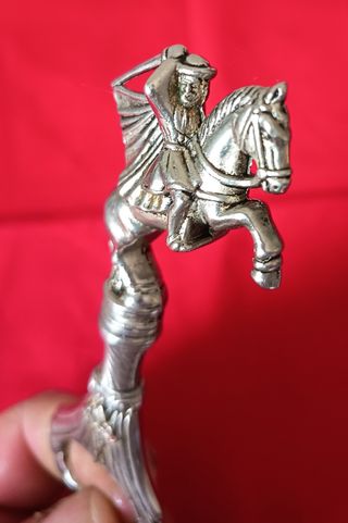 Apribottiglie "Cavaliere"vintage da collezione 