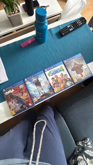 PS4 (PlayStation 4) - Mando + Juegos