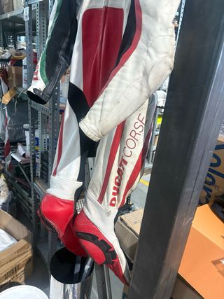 Mono dainese Ducati no negociable