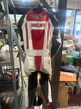 Mono dainese Ducati no negociable