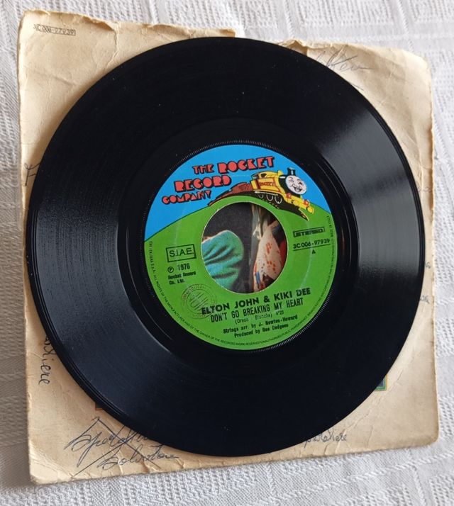 Sencillo de 45 rpm de Elton John y Kiki Dee - Don't Go B