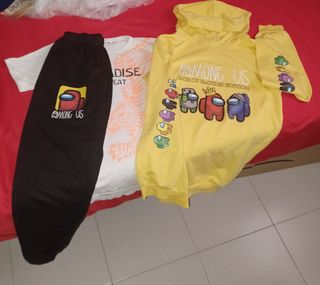 Chandal Among Us y camiseta