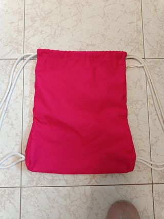 Mochila Nike rosa y blanca