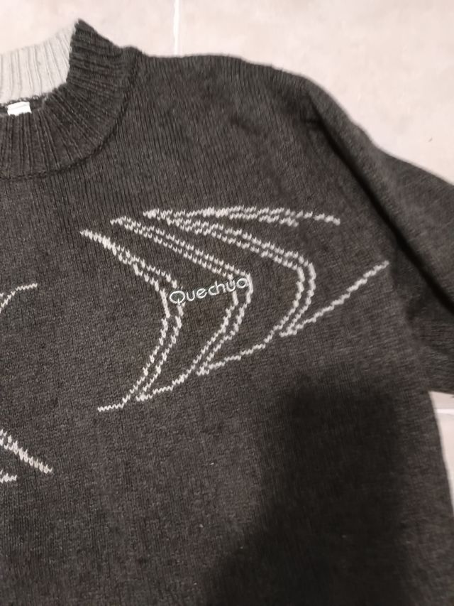 Jersey Quechua XXL.