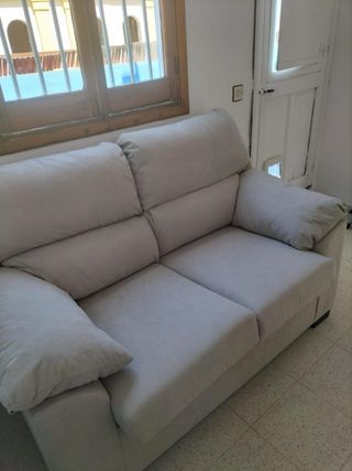 SOFAS NUEVOS 2 Y 3 PLAZAS