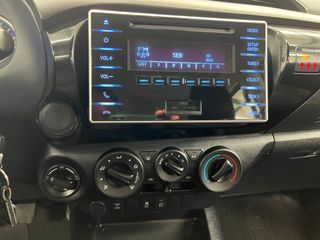 Toyota Hilux 2.4 D4D GX DOBLE CABINA 