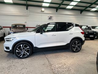 Volvo XC40 2.0 D4 AWD RDesign Auto 