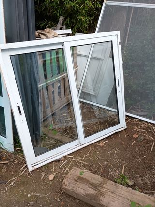 Ventana de aluminio 