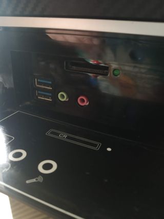 ordenador pc+pantalla+altavoces