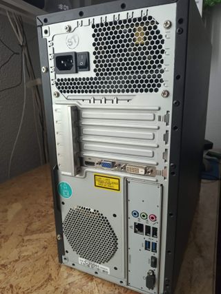 ordenador pc+pantalla+altavoces