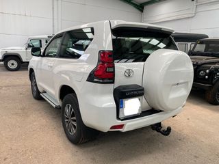 Toyota Land Cruiser 2.8 D4D VX 