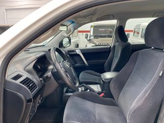 Toyota Land Cruiser 2.8 D4D VX 