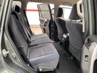 Toyota Land Cruiser 2.8 D4D LARGO 