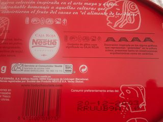 Caja Nestlé Roja - Bombones